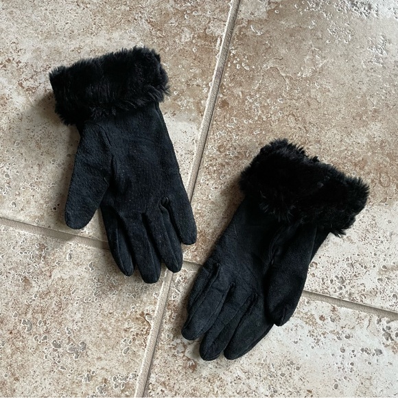 Wilson Leather Suede Gloves - Picture 2 of 3